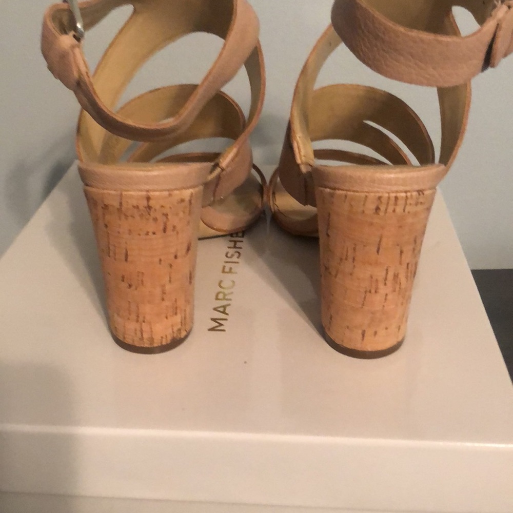 Marc Fisher sandals - Picture 5 of 5
